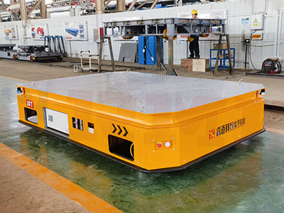 Carrello di trasferimento multidirezionale alimentato a batteria
